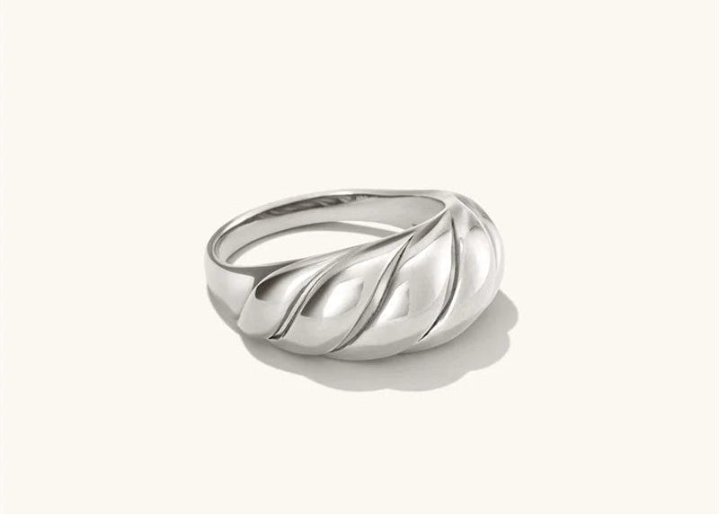 Twist Ring