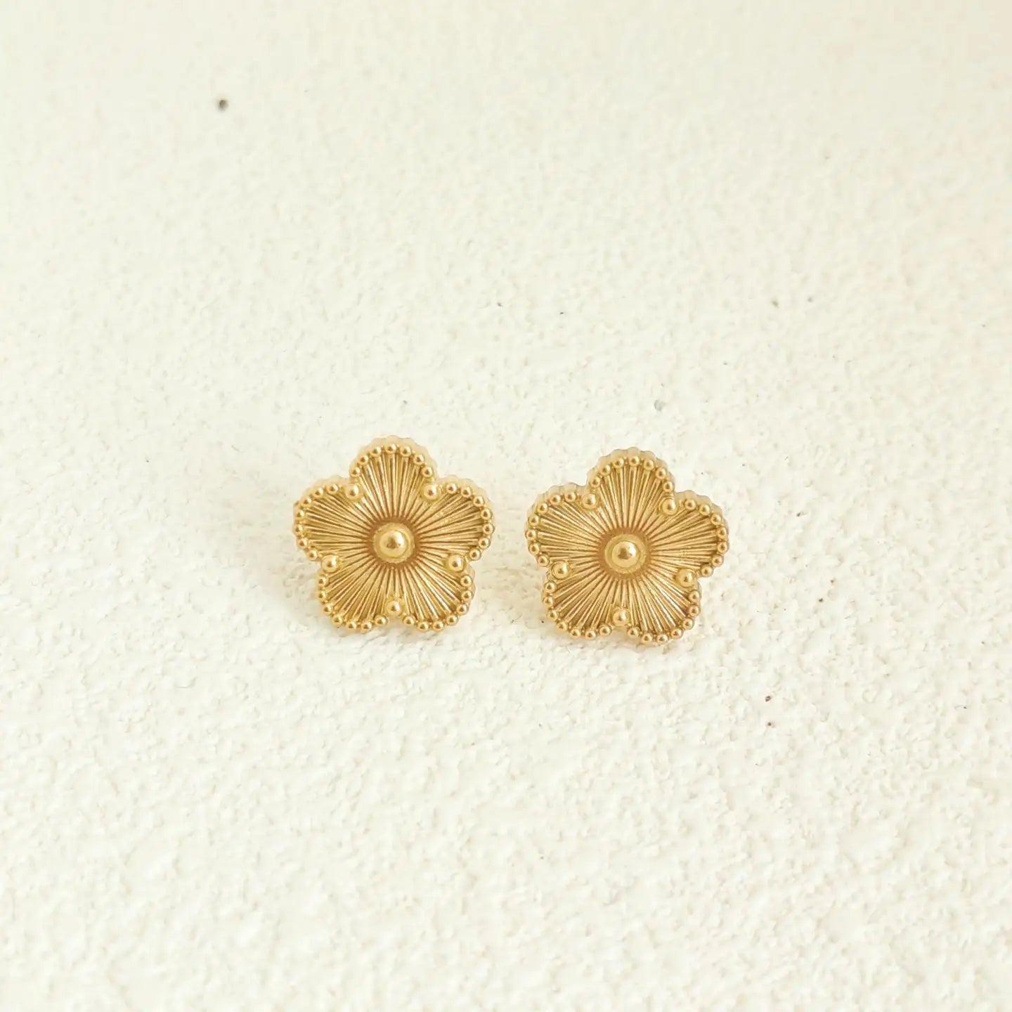 Five Leaf Necklace